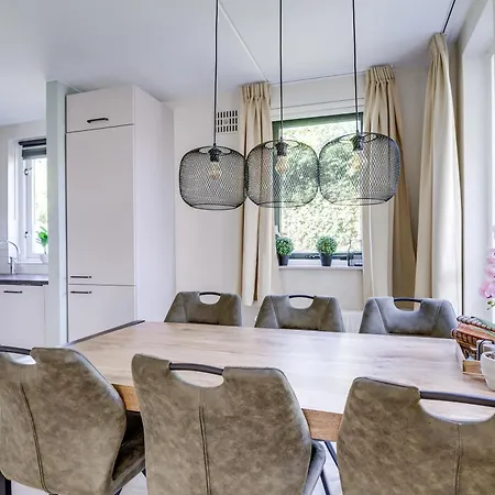 6 - Persoons Area 40 بيت للعطل Ewijk