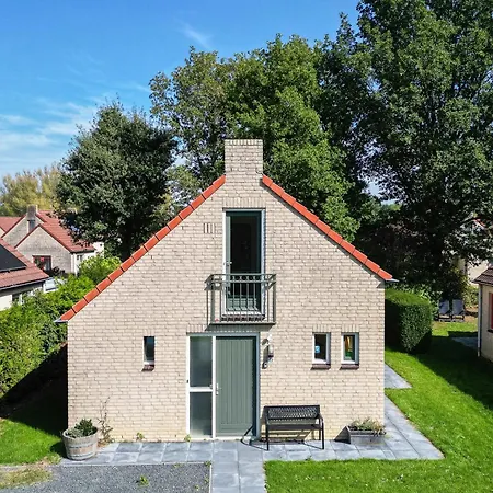 Holiday home 6 - Persoons Area 40